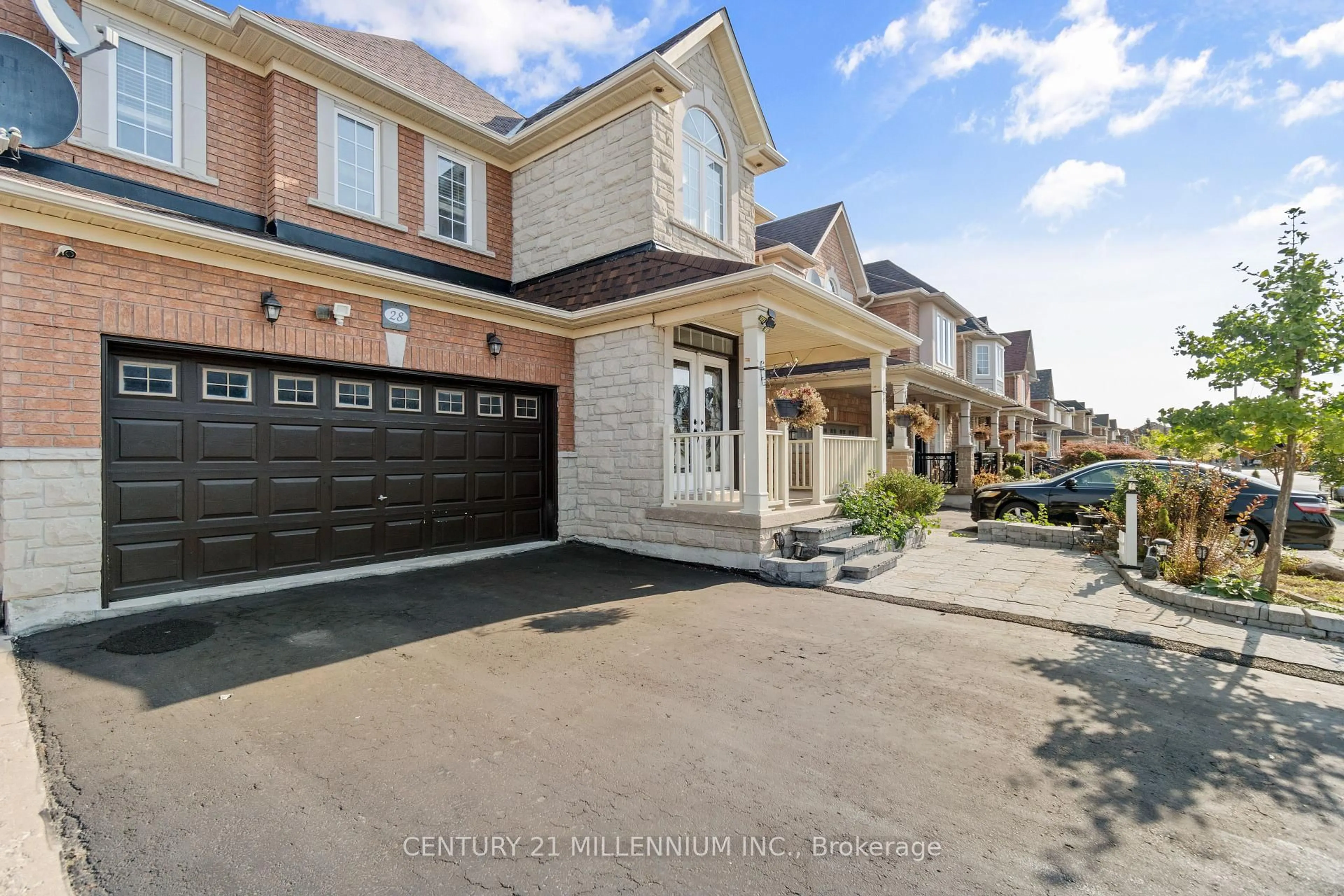 Unknown for 28 Powell Dr, Brampton Ontario L6R 0L1