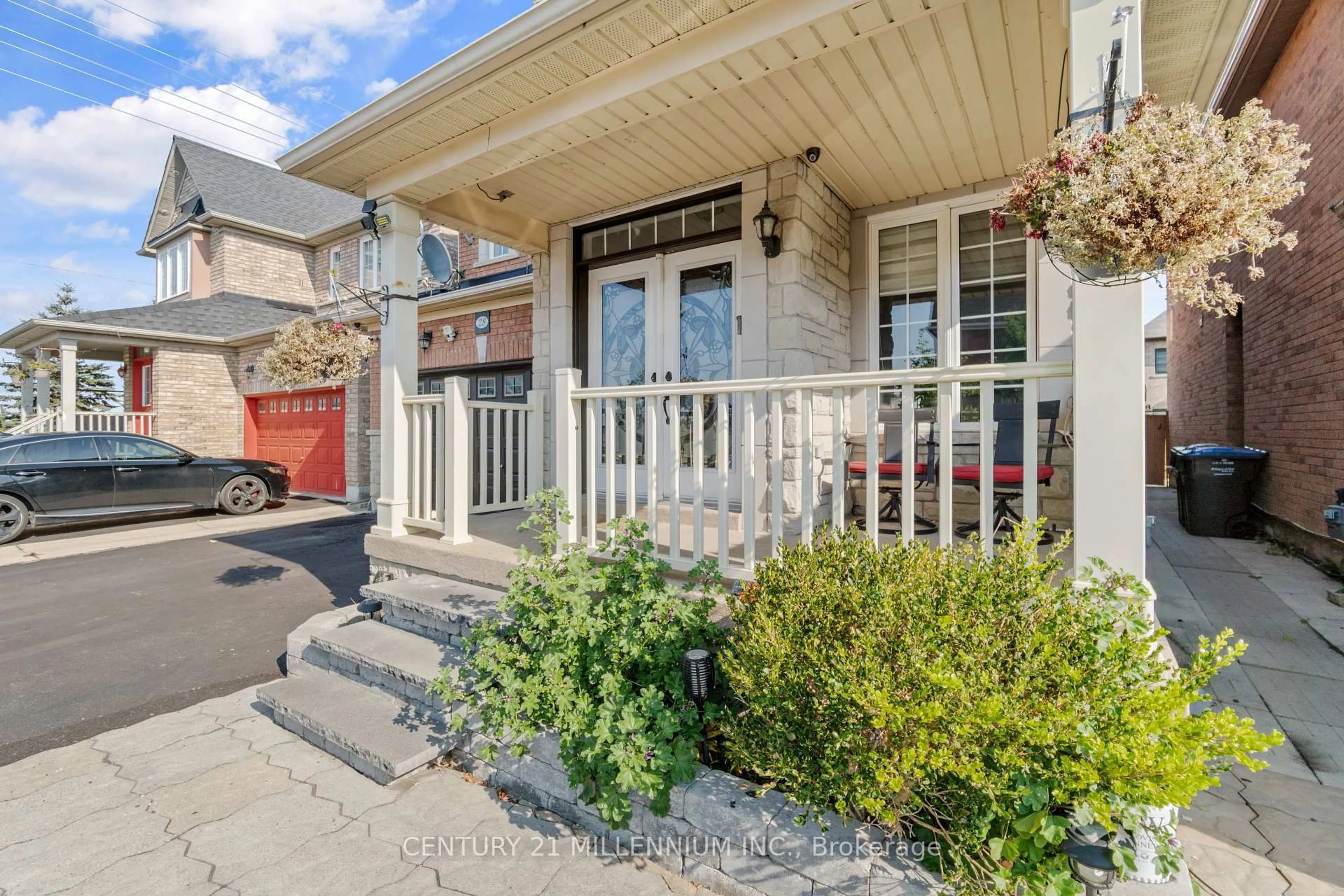 Unknown for 28 Powell Dr, Brampton Ontario L6R 0L1