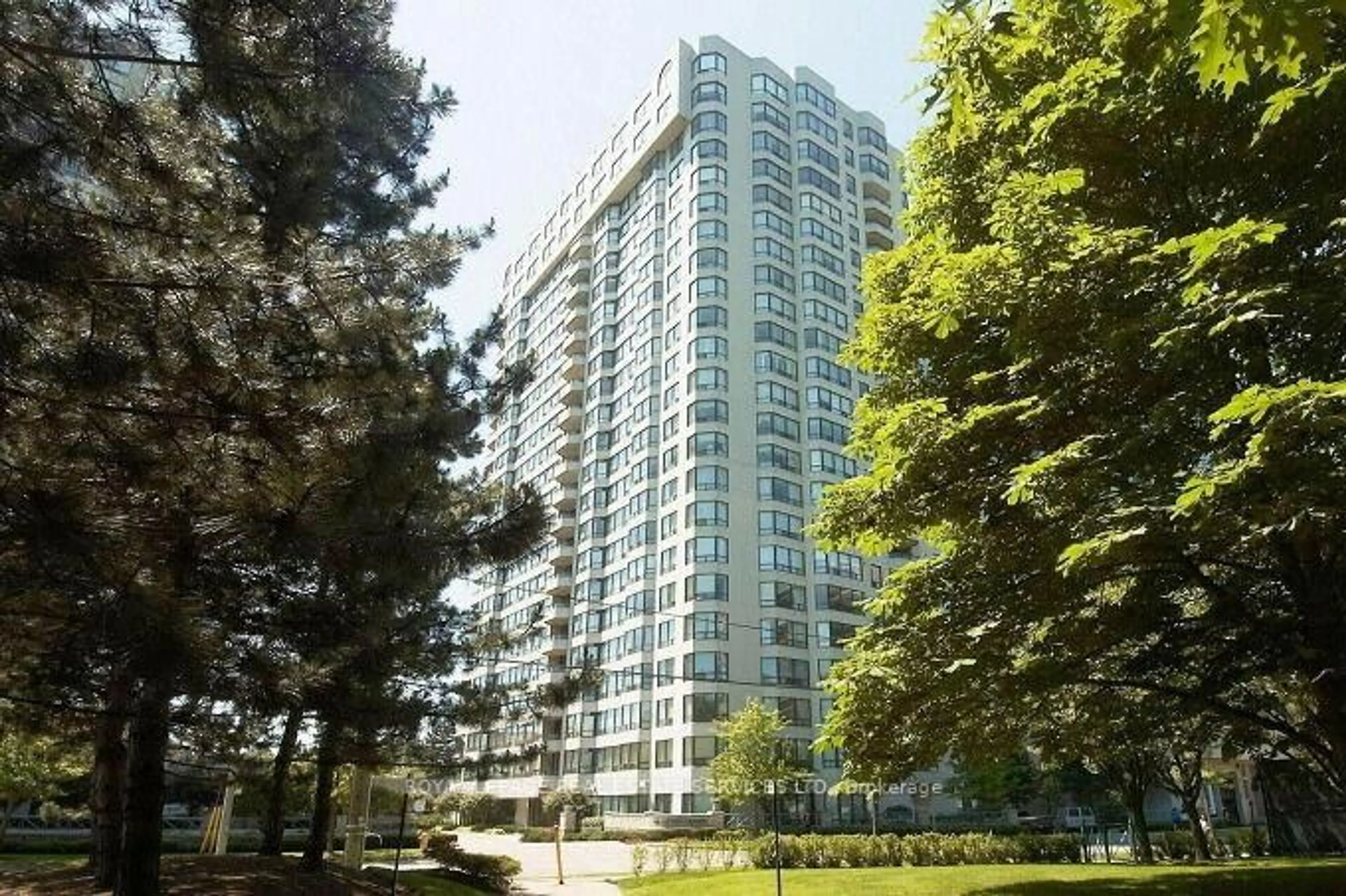 Unknown for 1 Aberfoyle Cres #SPH2, Toronto Ontario M8X 2X8