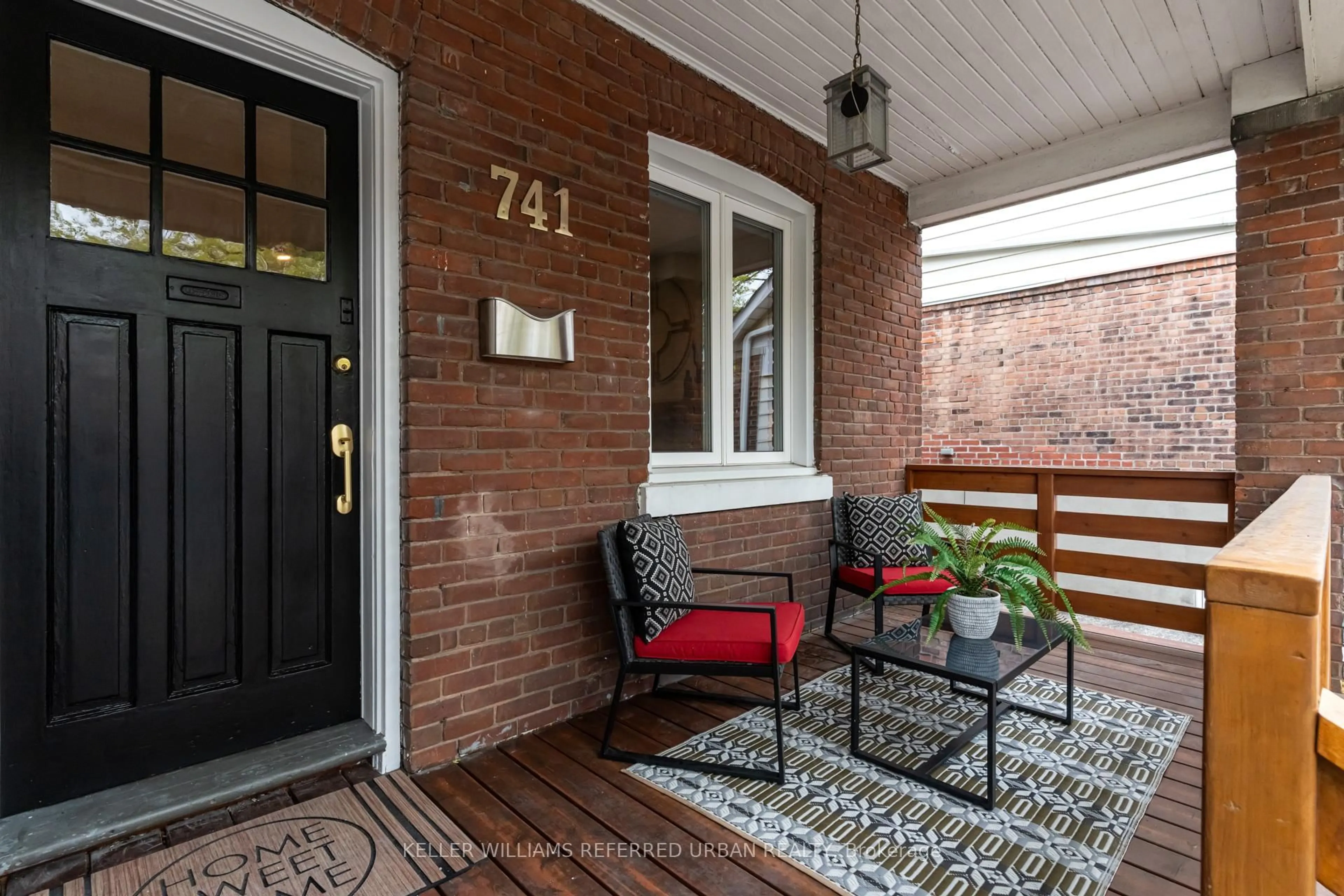 Unknown for 741 Annette St, Toronto Ontario M6S 2E3