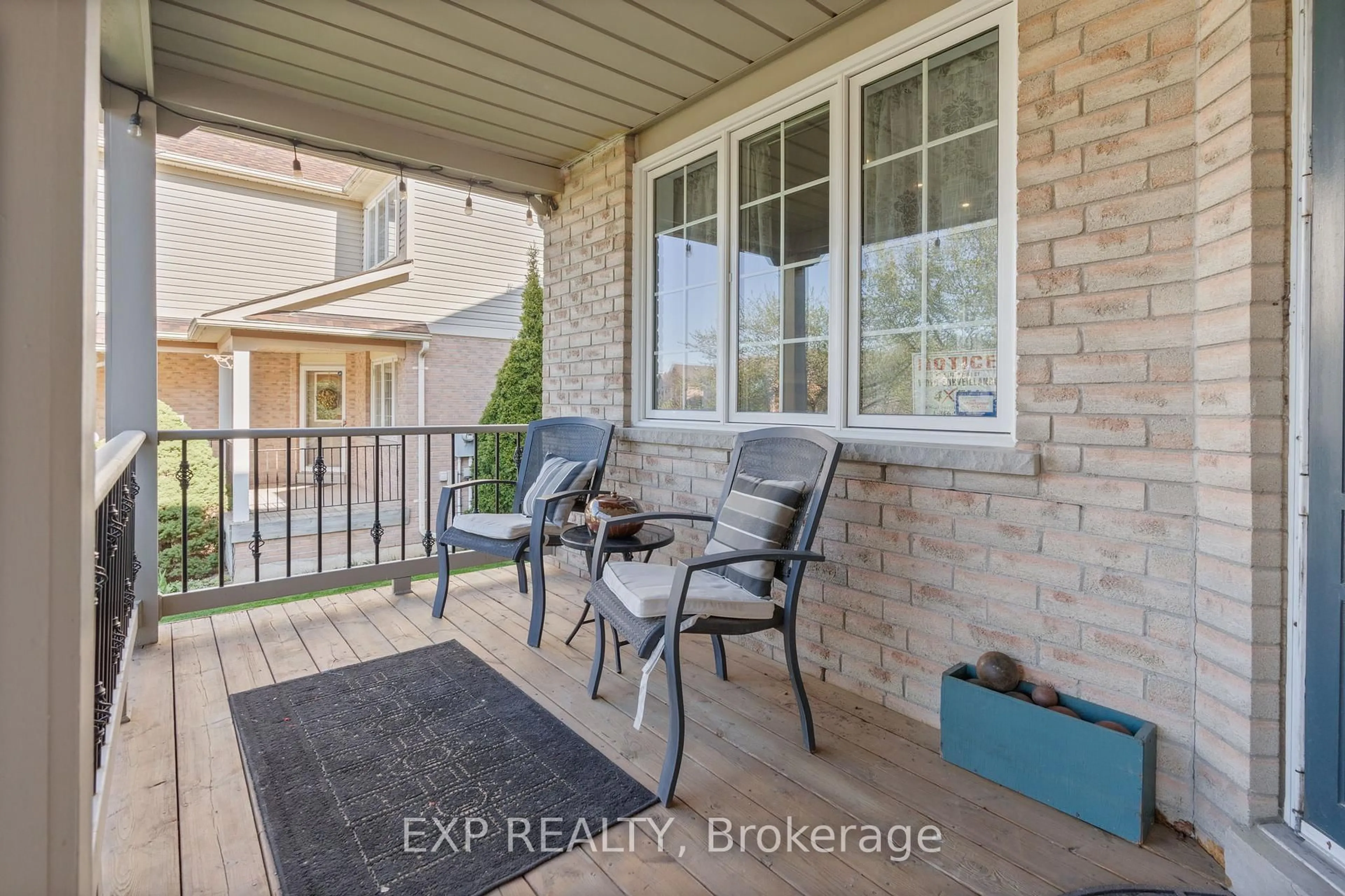 Unknown for 2906 Peacock Dr, Mississauga Ontario L5M 5S2