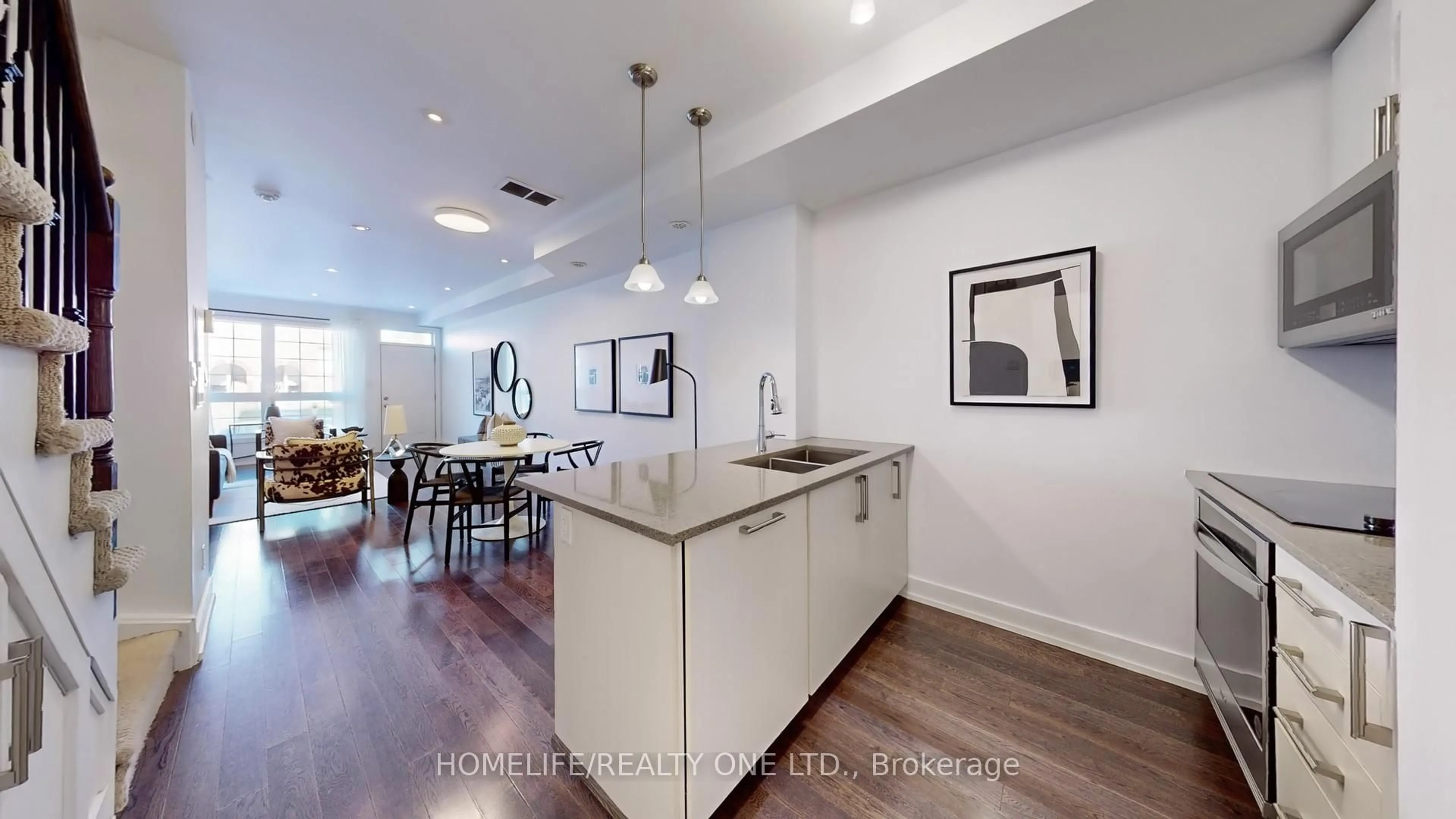 Open concept kitchen, unknown for 1072 Lansdowne Ave, Toronto Ontario M6H 4H2