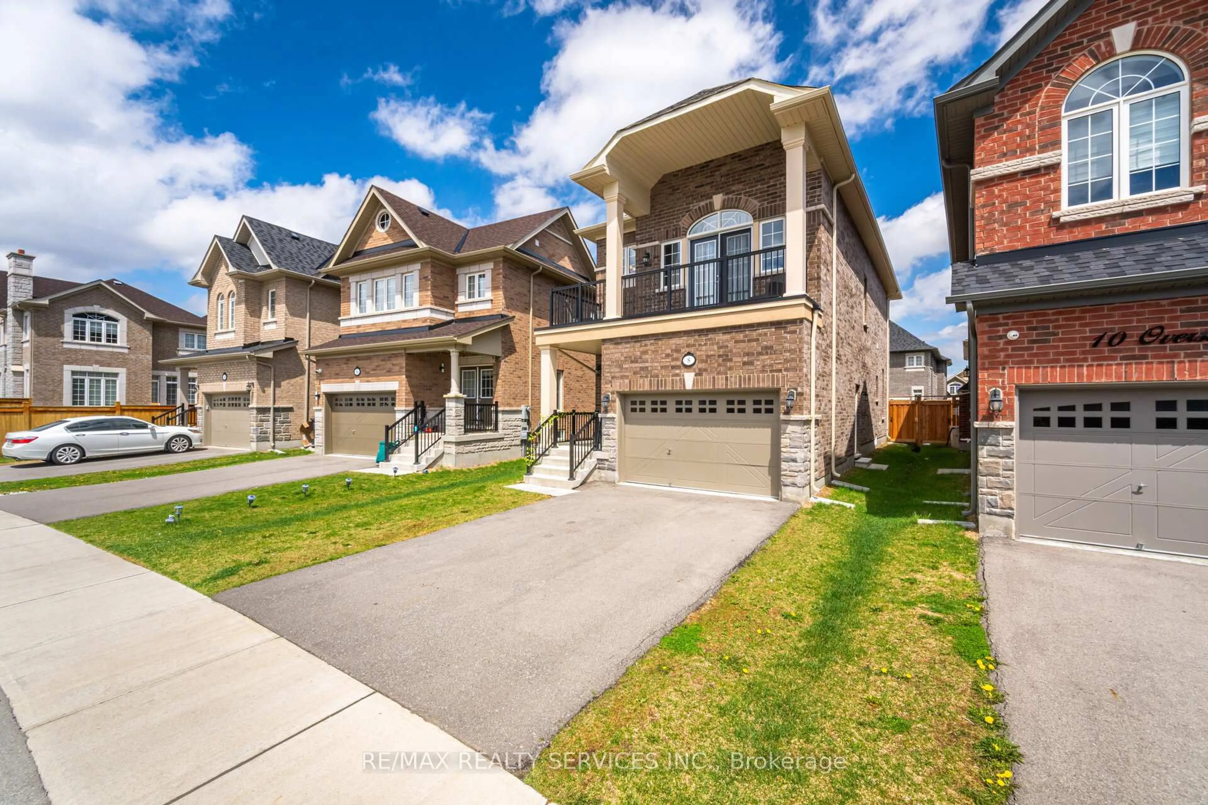 Home with brick exterior material, street for 8 Overstone Rd, Halton Hills Ontario L7G 0N5