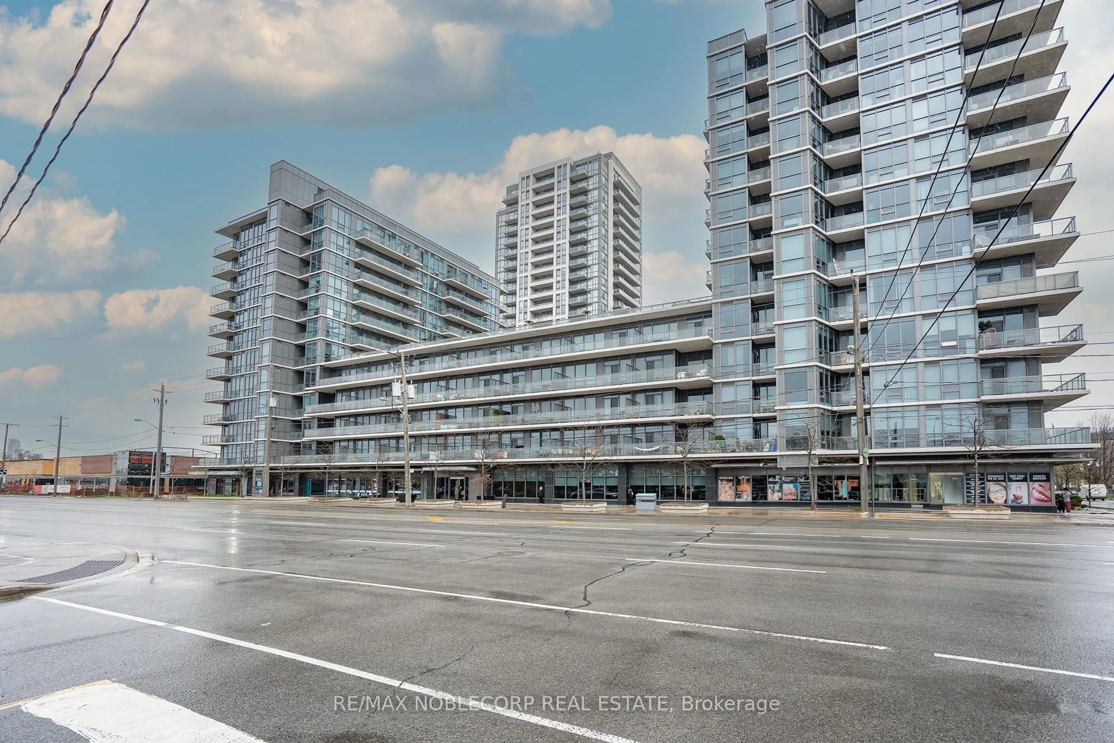 Blurry image for 1185 The Queensway Ave #331, Toronto Ontario M8Z 0C6