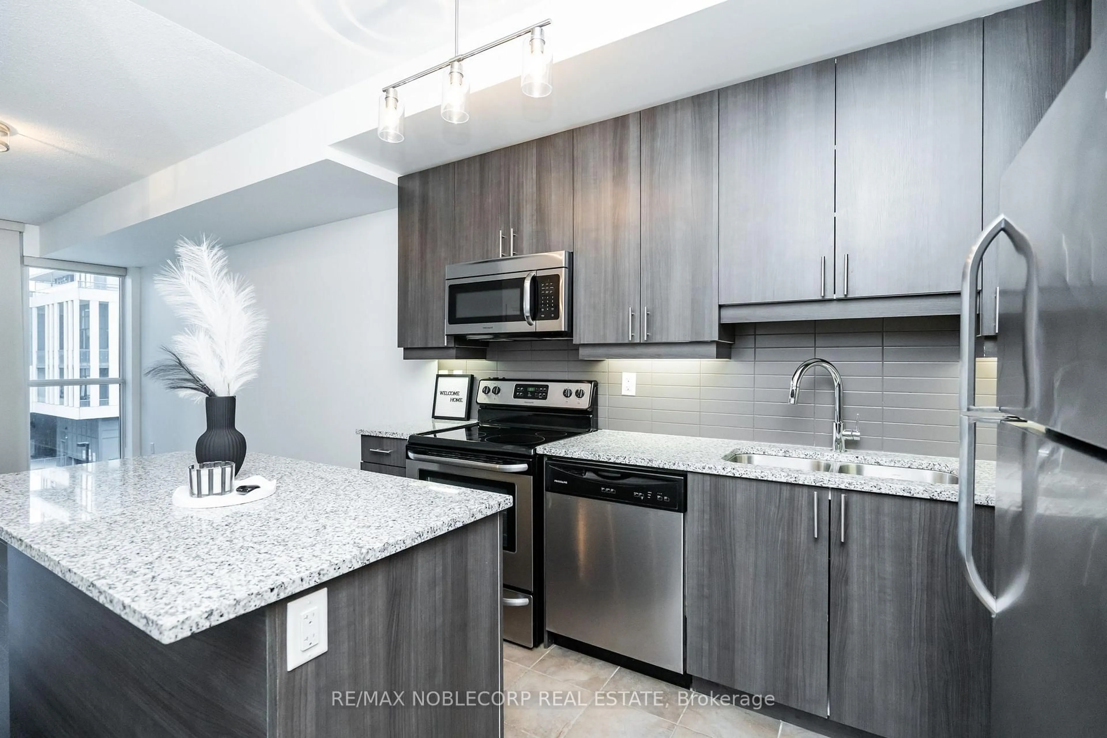 Standard kitchen, unknown for 1185 The Queensway Ave #331, Toronto Ontario M8Z 0C6