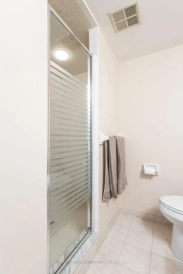 Additional property image - 2199 Sixth Line Unit 314