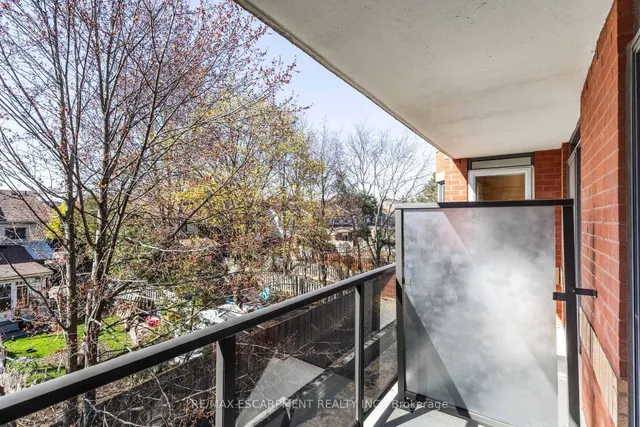 Additional property image - 2199 Sixth Line Unit 314