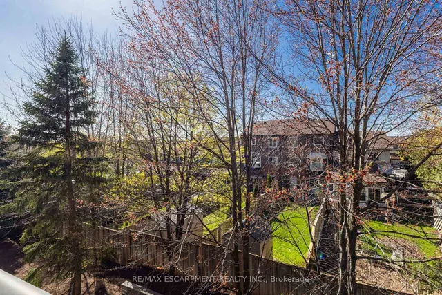 Additional property image - 2199 Sixth Line Unit 314