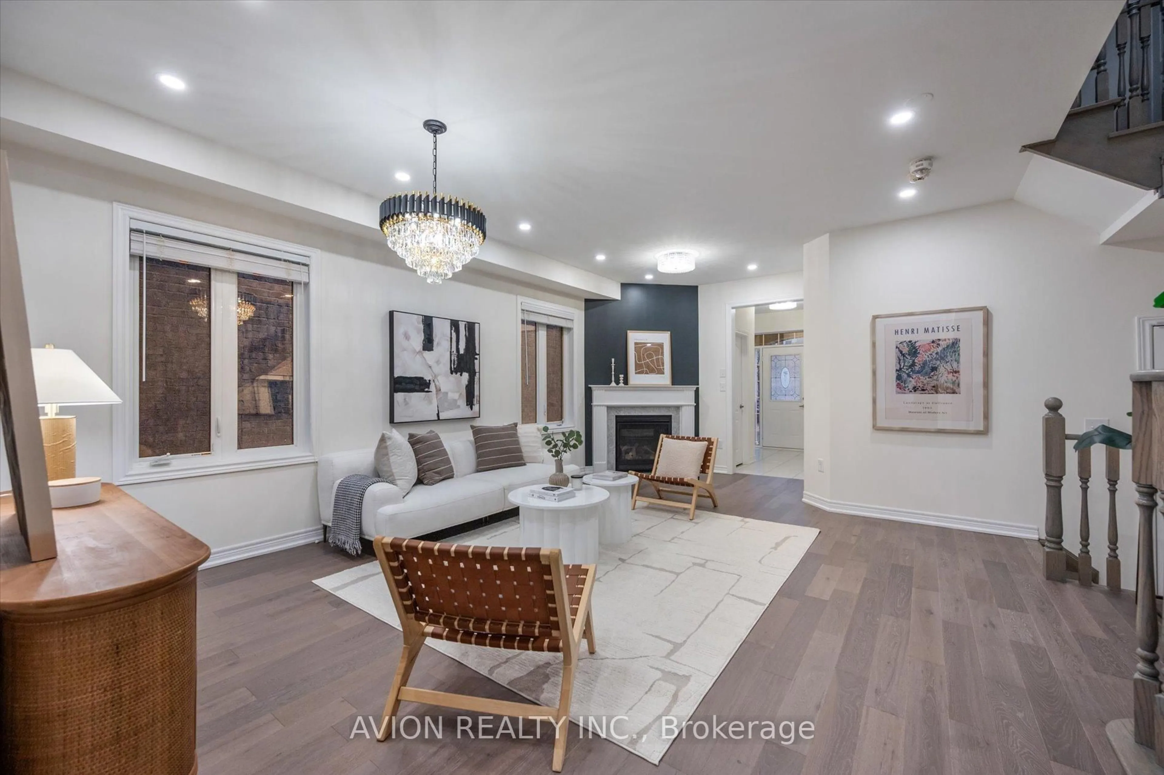 Living room with furniture, unknown for 428 George Ryan Ave, Oakville Ontario L6H 0S2