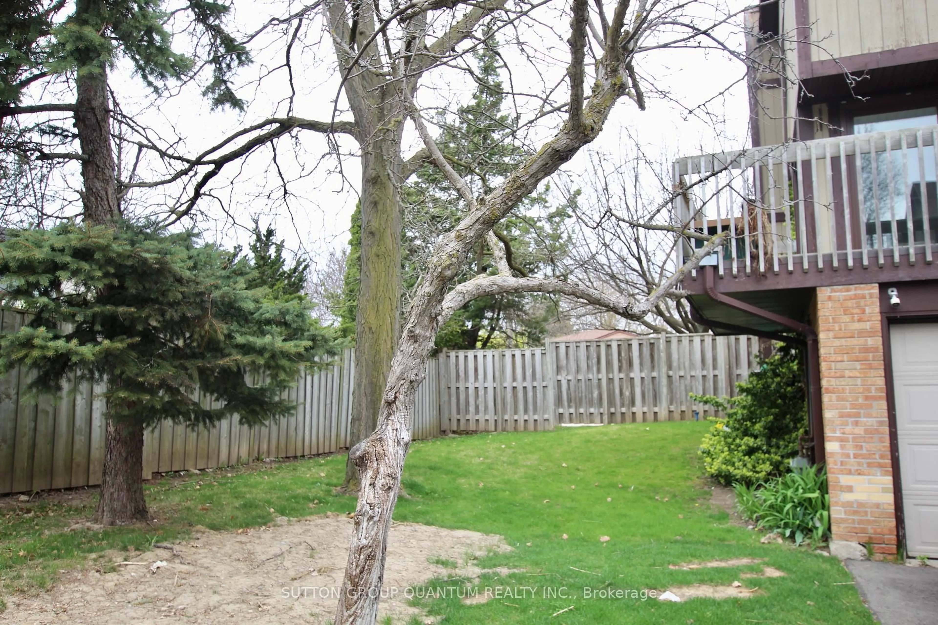 Patio, forest/trees view for 6780 Formentera Ave #25, Mississauga Ontario L5N 2L1