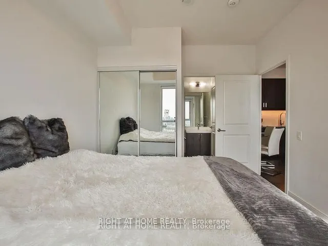 Additional property image - 8 NAHANI Way Unit 2218