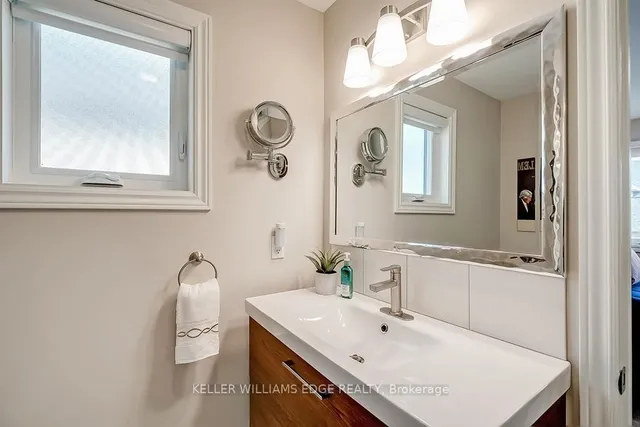 Additional property image - 1150 Skyview Dr Unit 66