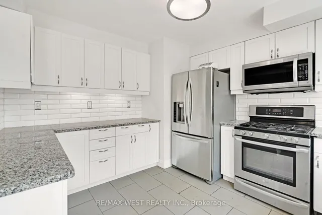 Additional property image - 2 Cabot Crt