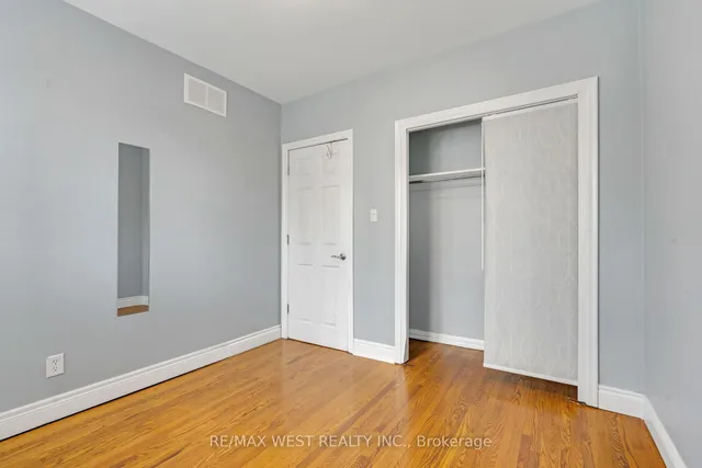 Additional property image - 2 Cabot Crt
