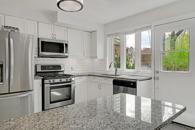 Additional property image - 2 Cabot Crt
