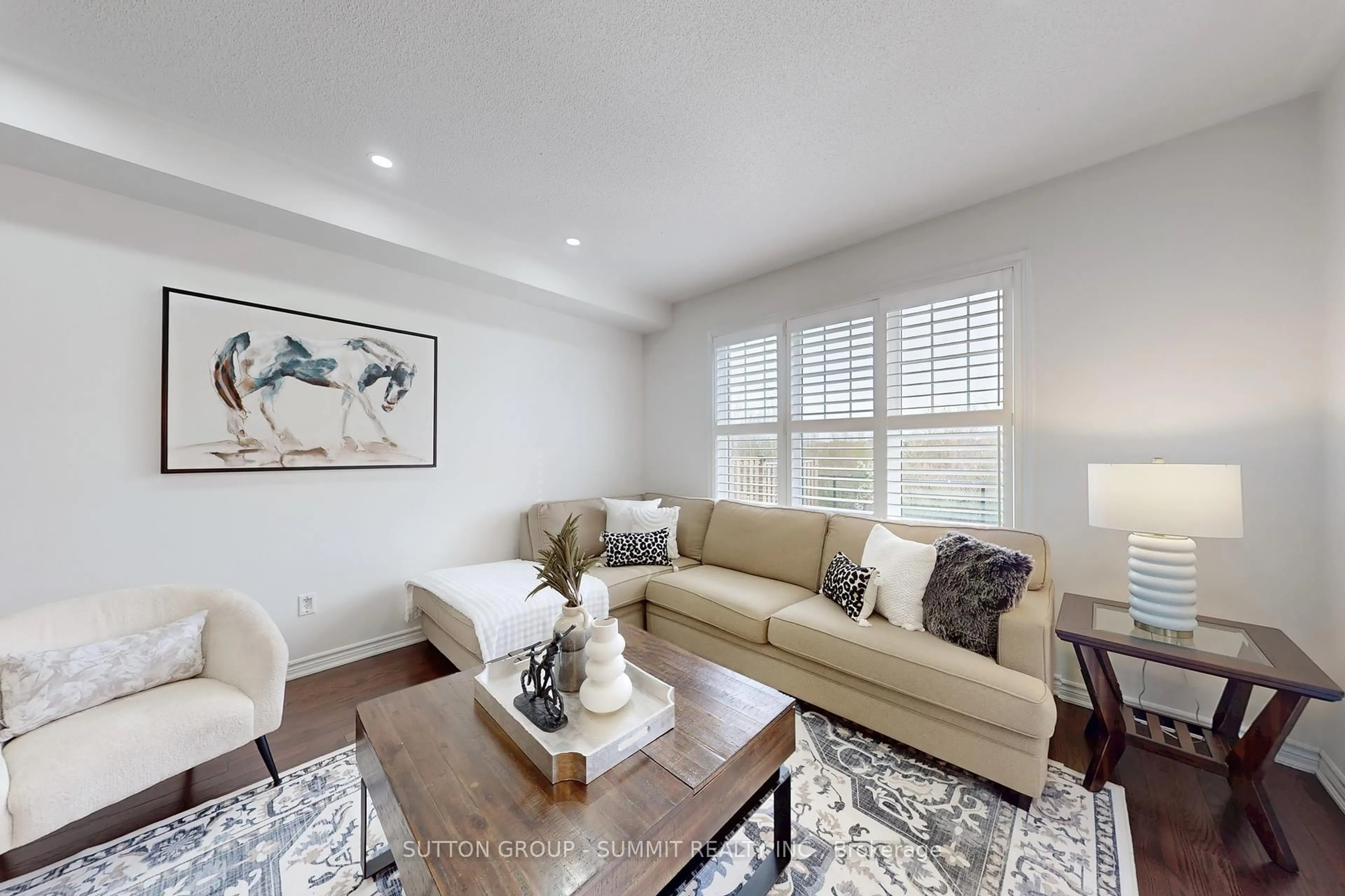 Living room with furniture, unknown for 1558 Clitherow St, Milton Ontario L9E 0A1