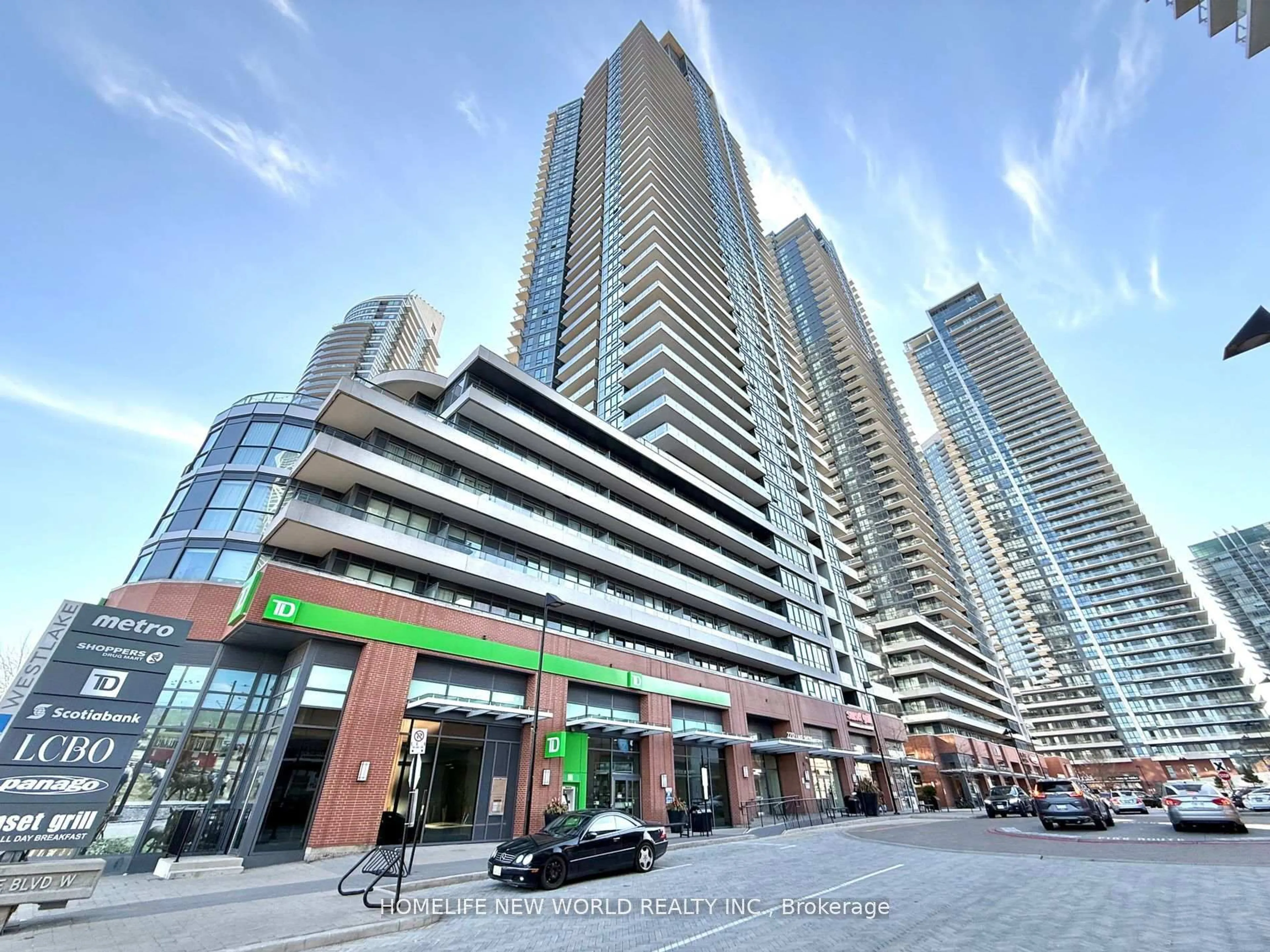 Indoor foyer for 2200 Lake Shore Blvd #908, Toronto Ontario M8V 1A4