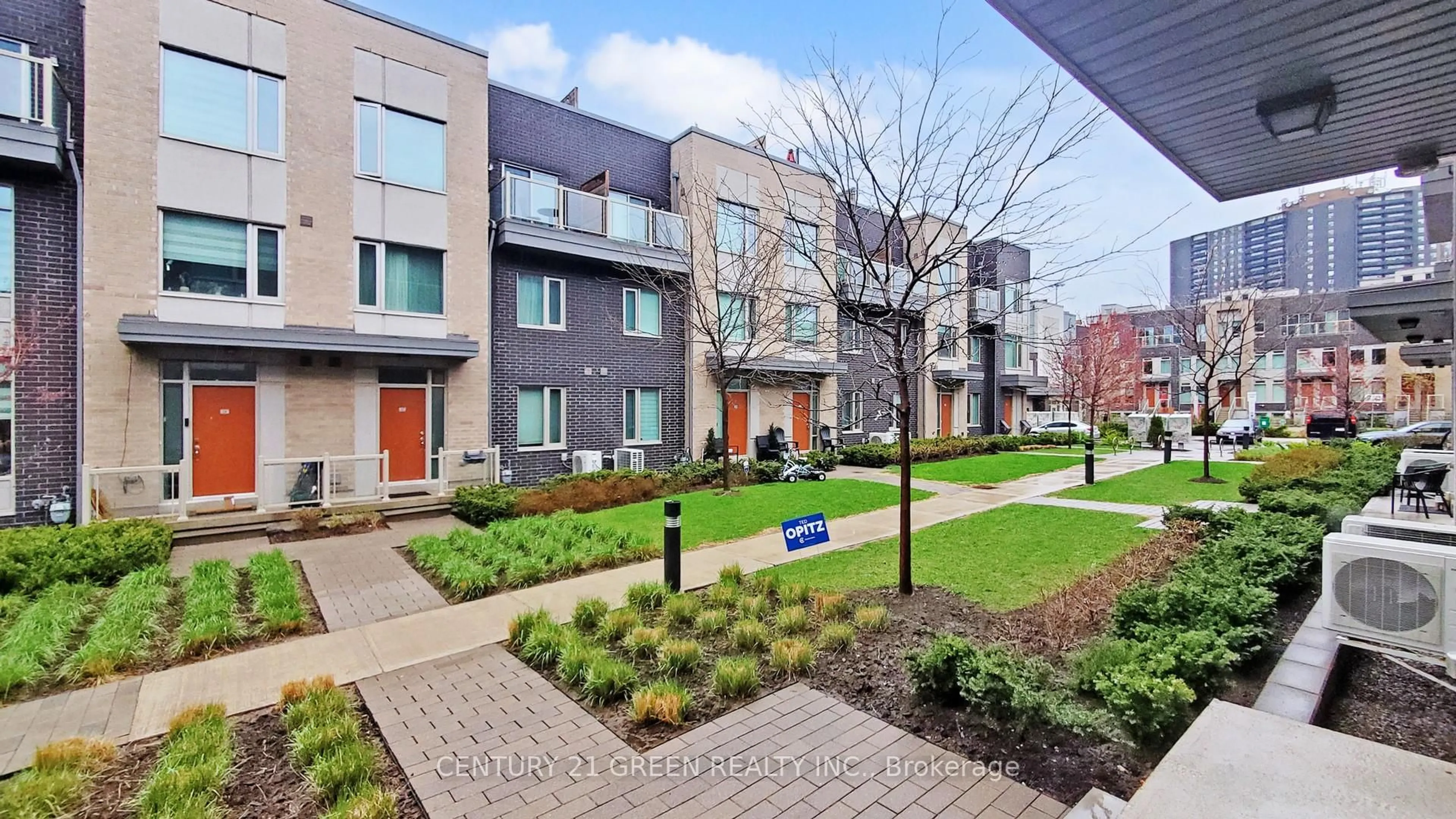 Patio, street for 18 Applewood Lane #25, Toronto Ontario M9C 0C1