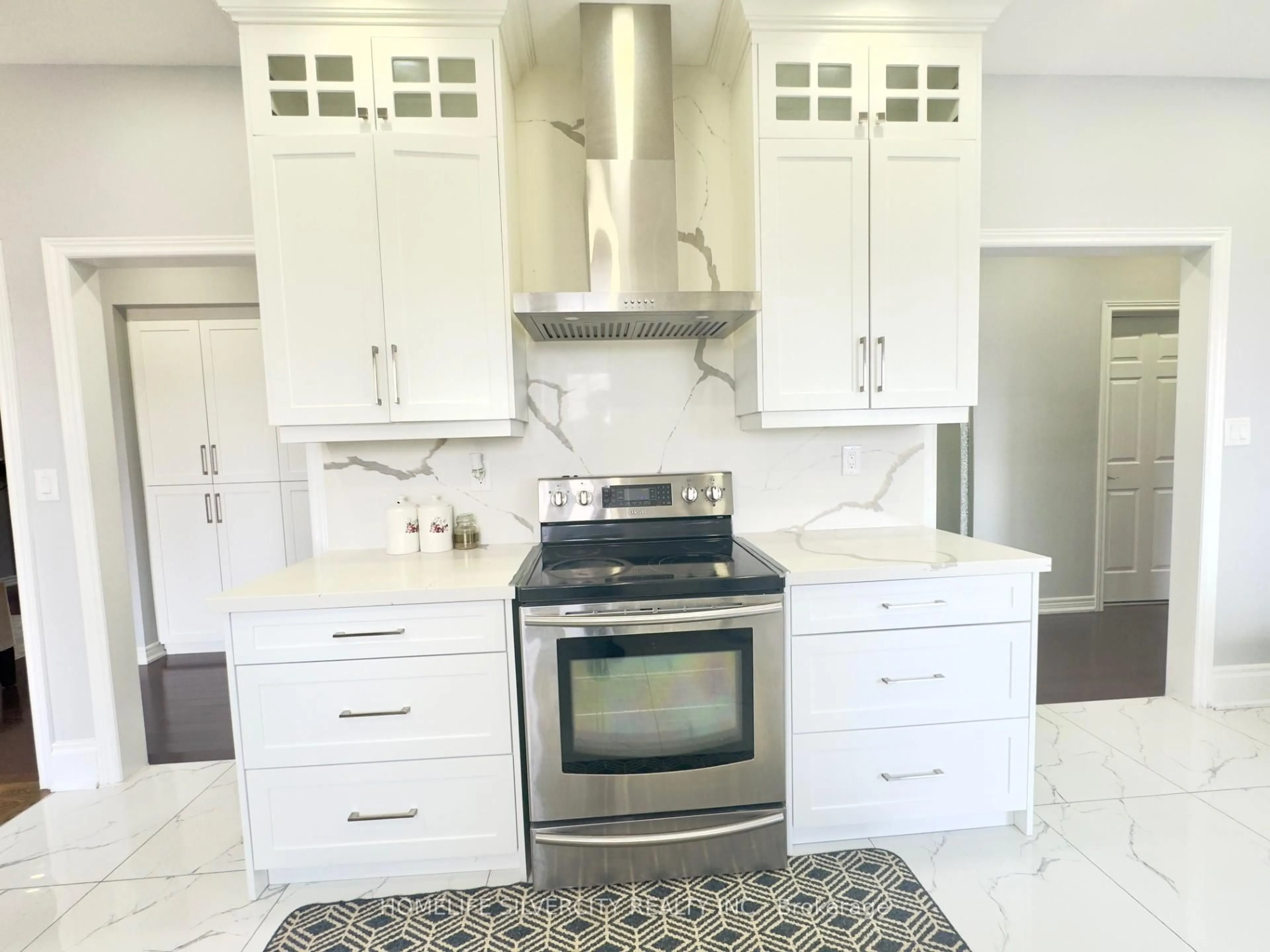 Contemporary kitchen, ceramic/tile floor for 12 Larkdale Terr, Brampton Ontario L6R 1W5