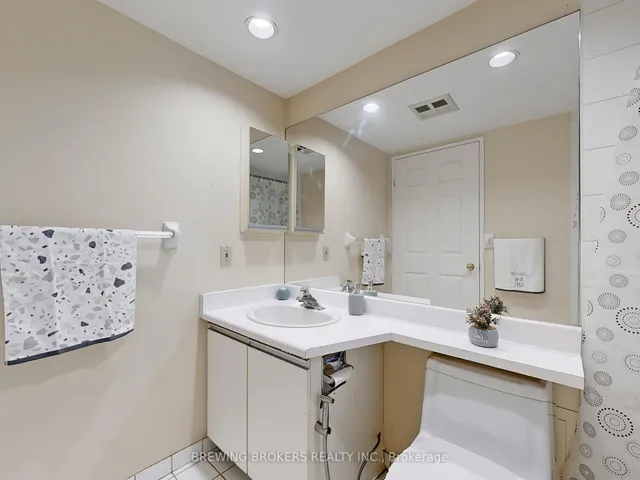 Additional property image - 4450 Tucana Crt Unit 204