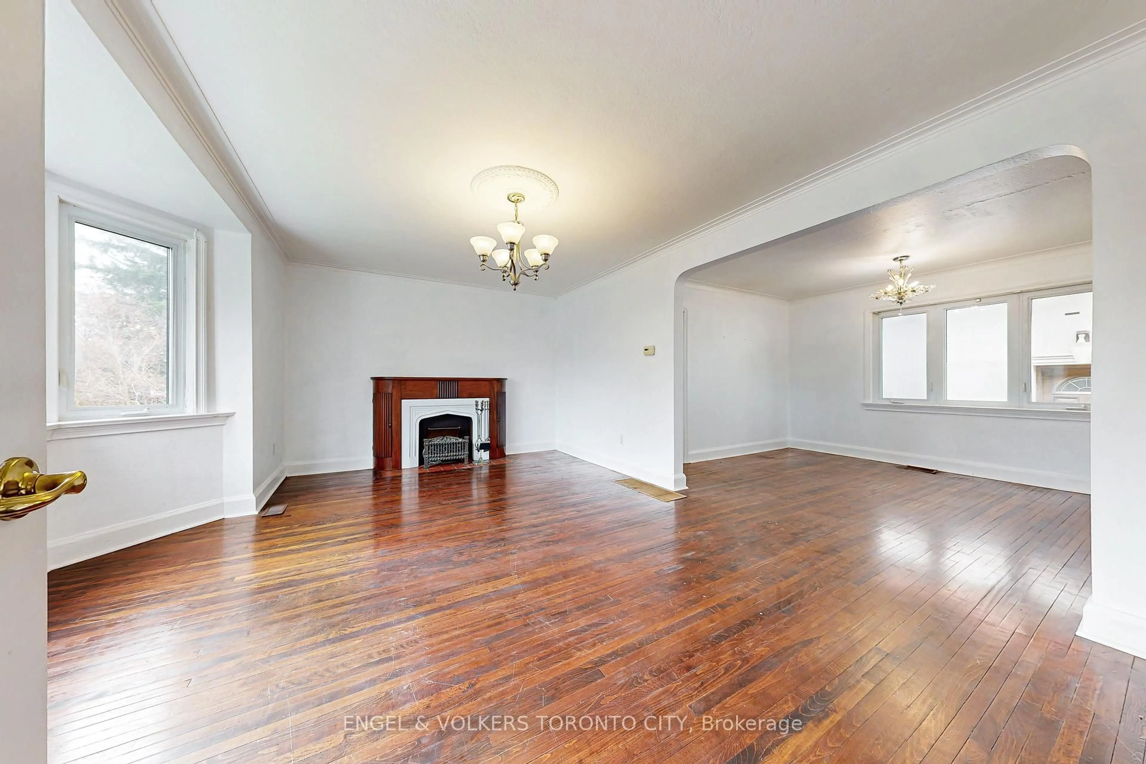 A pic of a room for 66 George St, Toronto Ontario M8V 2S2