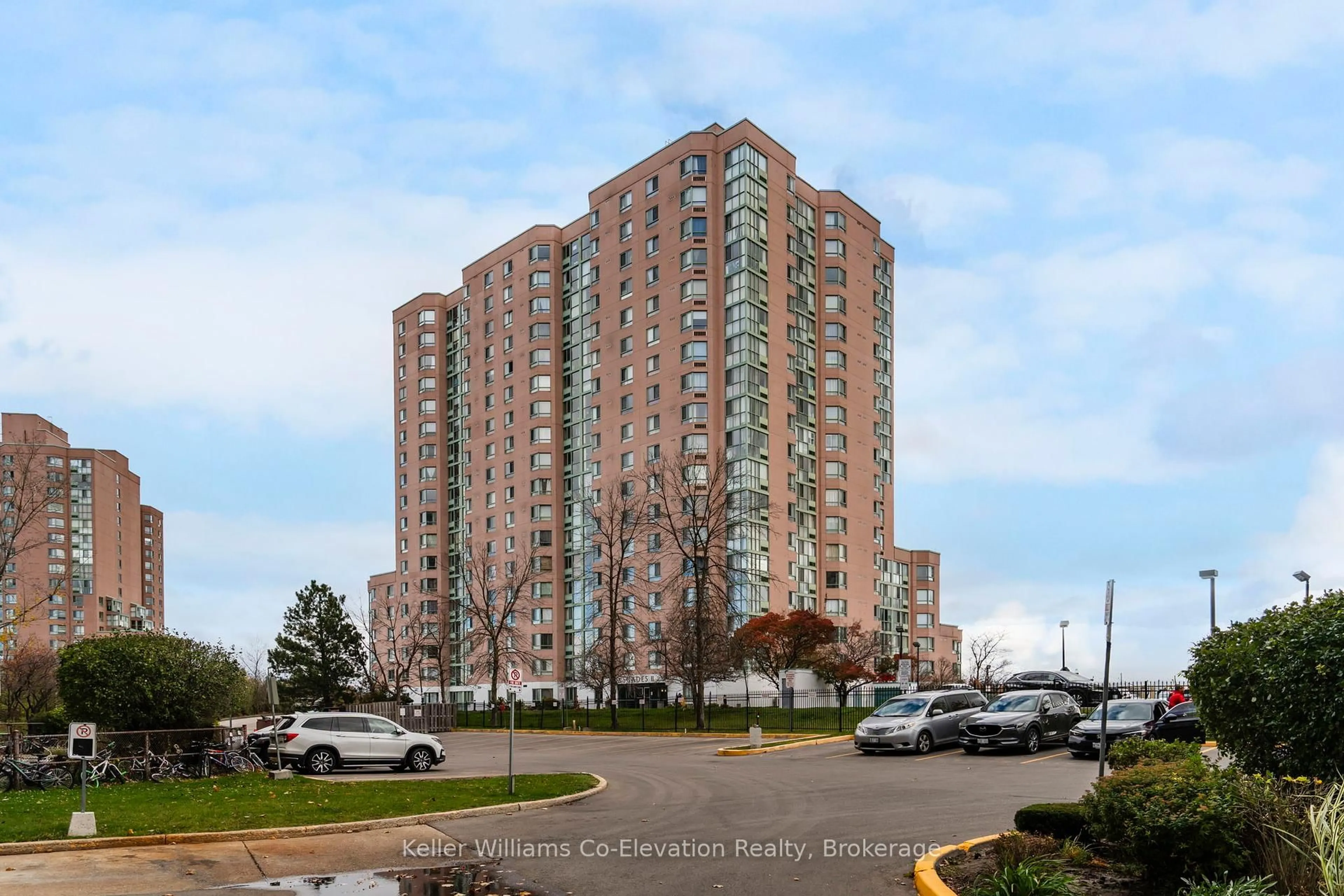 Unknown for 41 MARKBROOK Lane #614, Toronto Ontario M9V 5E6