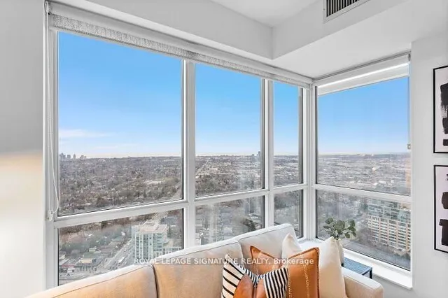 Additional property image - 7 Mabelle Ave Unit 4008
