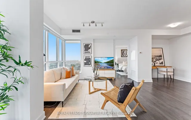 Additional property image - 7 Mabelle Ave Unit 4008
