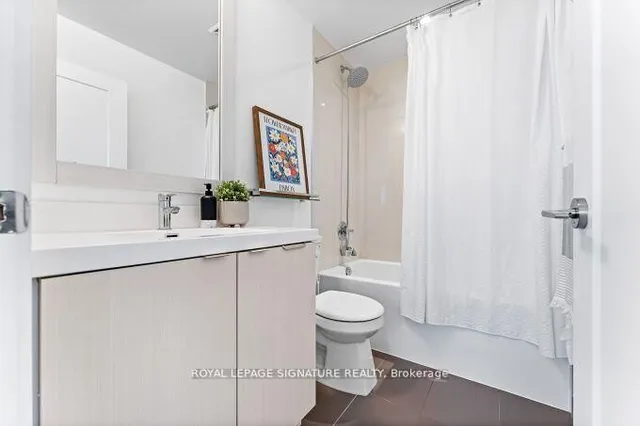 Additional property image - 7 Mabelle Ave Unit 4008