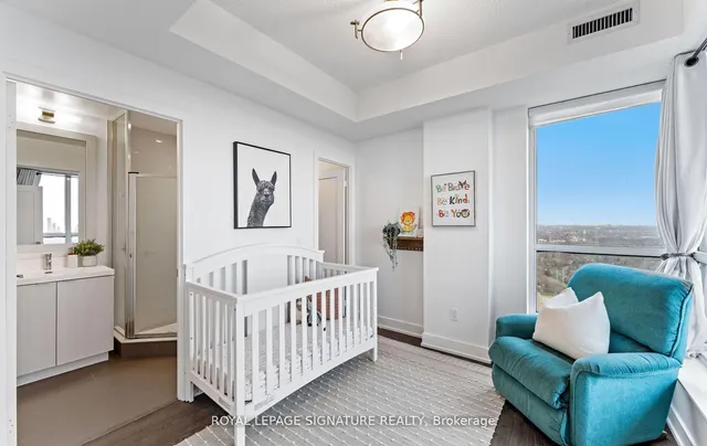 Additional property image - 7 Mabelle Ave Unit 4008