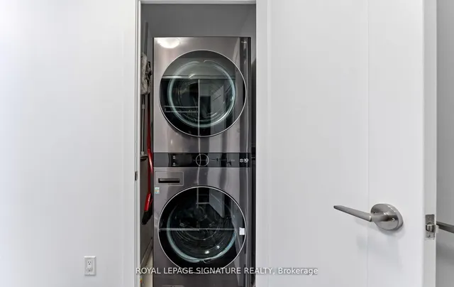 Additional property image - 7 Mabelle Ave Unit 4008