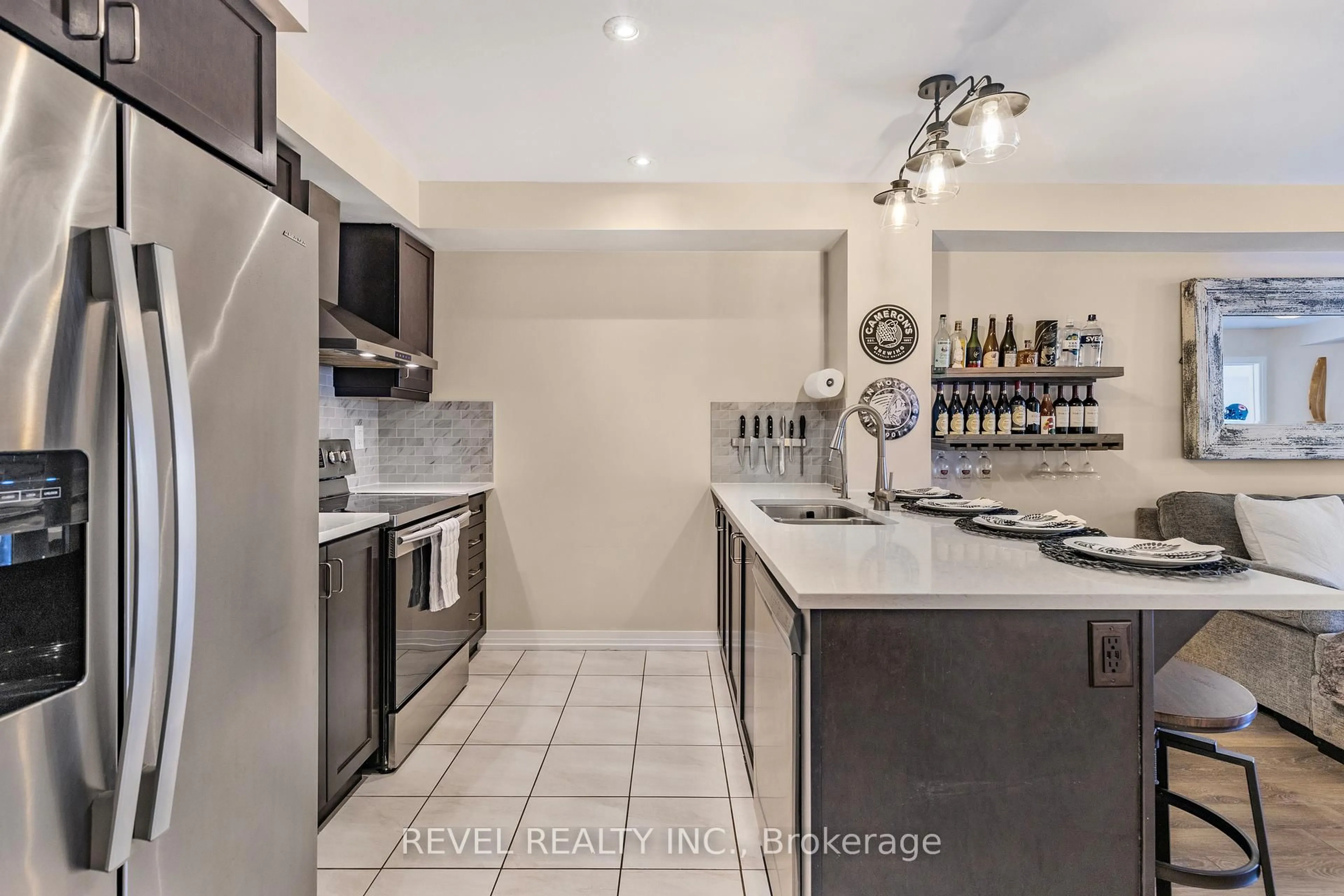 Open concept kitchen, ceramic/tile floor for 504 Buckeye Crt, Milton Ontario L9T 7E7