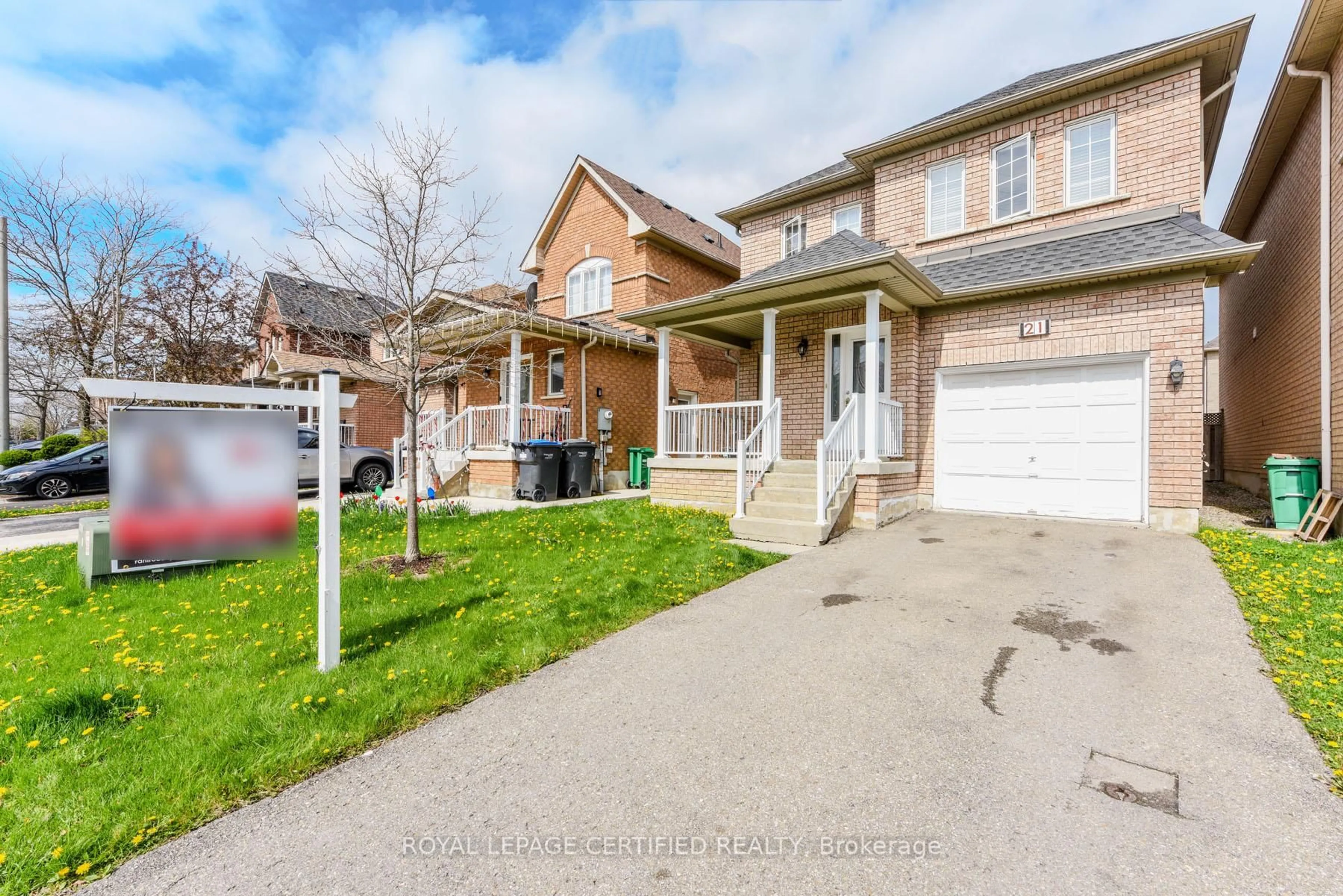 Unknown for 21 Pauline Cres, Brampton Ontario L7A 2V4