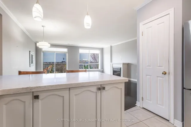 Additional property image - 1998 Ironstone Dr Unit 301