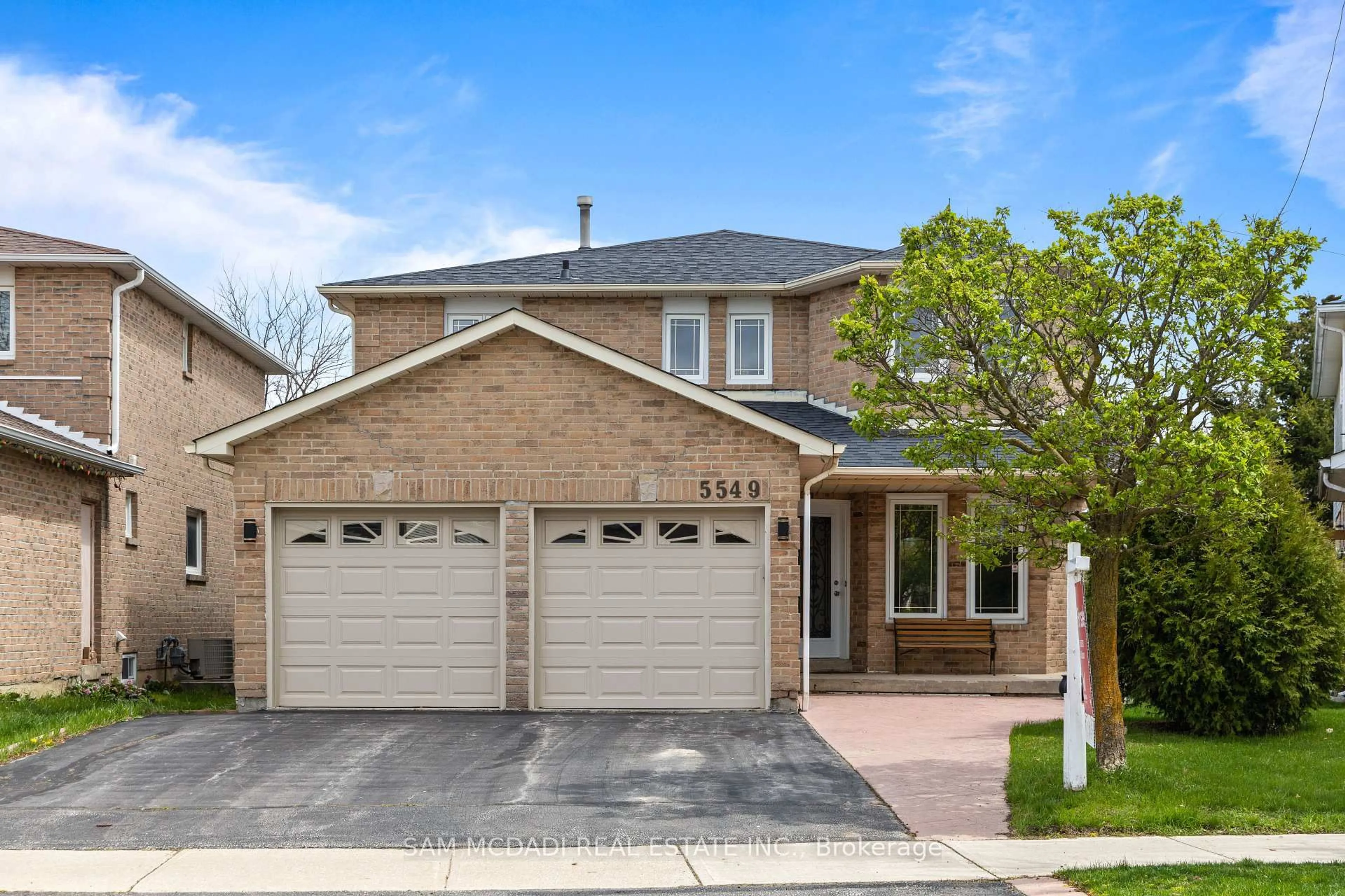 Home with brick exterior material, street for 5549 Shorecrest Cres, Mississauga Ontario L5M 3V2