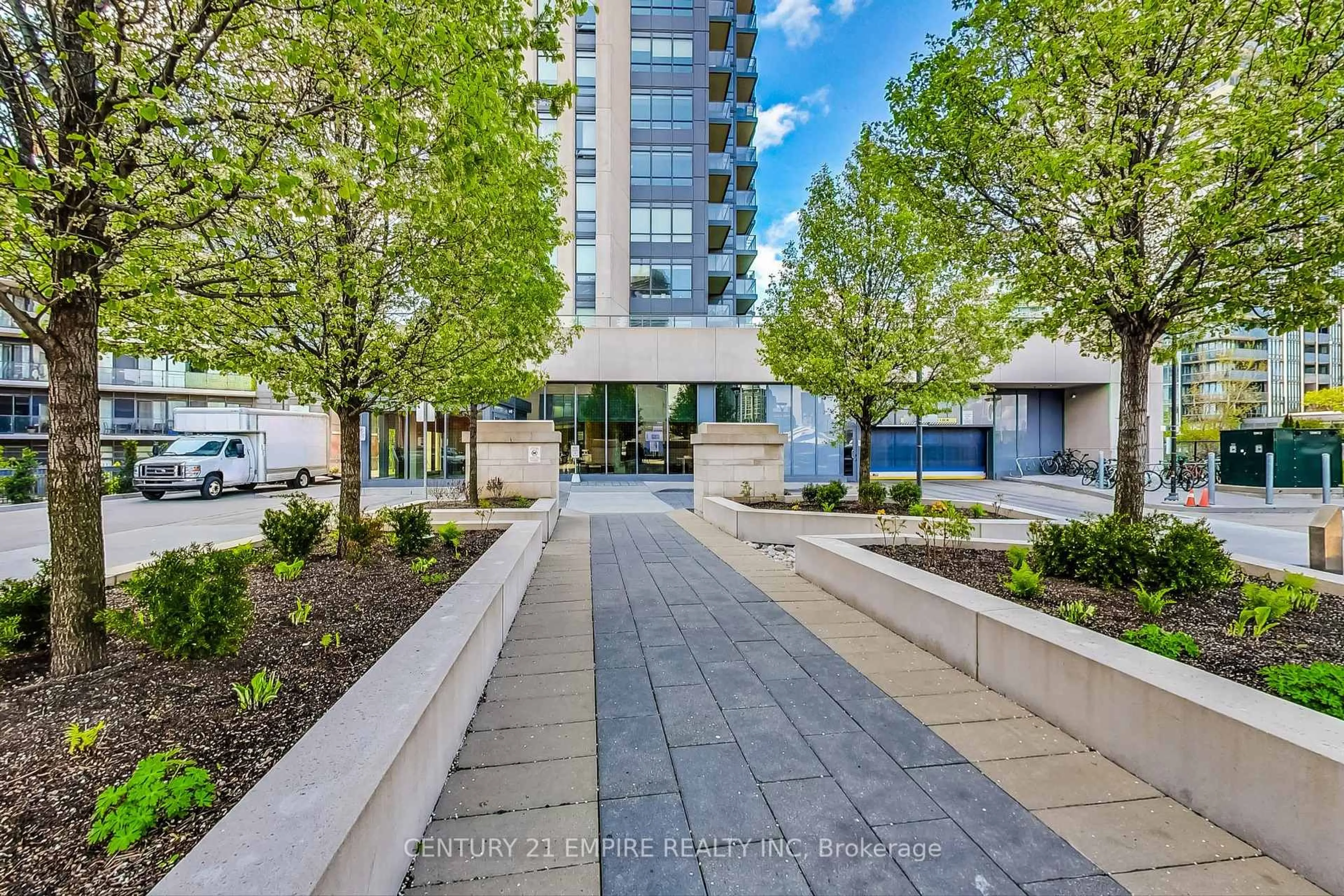 Unknown for 36 Park Lawn Rd #203, Toronto Ontario M8V 0E5