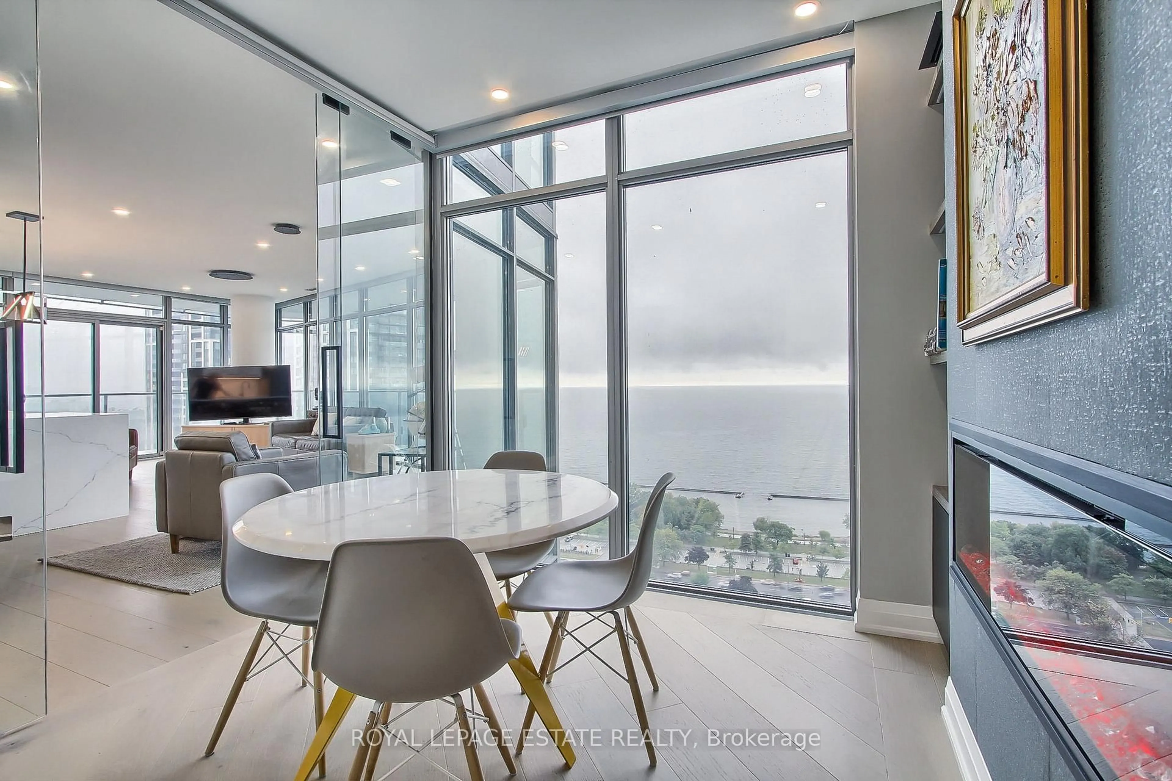 Unknown for 103 The Queensway Ave #2304, Toronto Ontario M6S 5B3