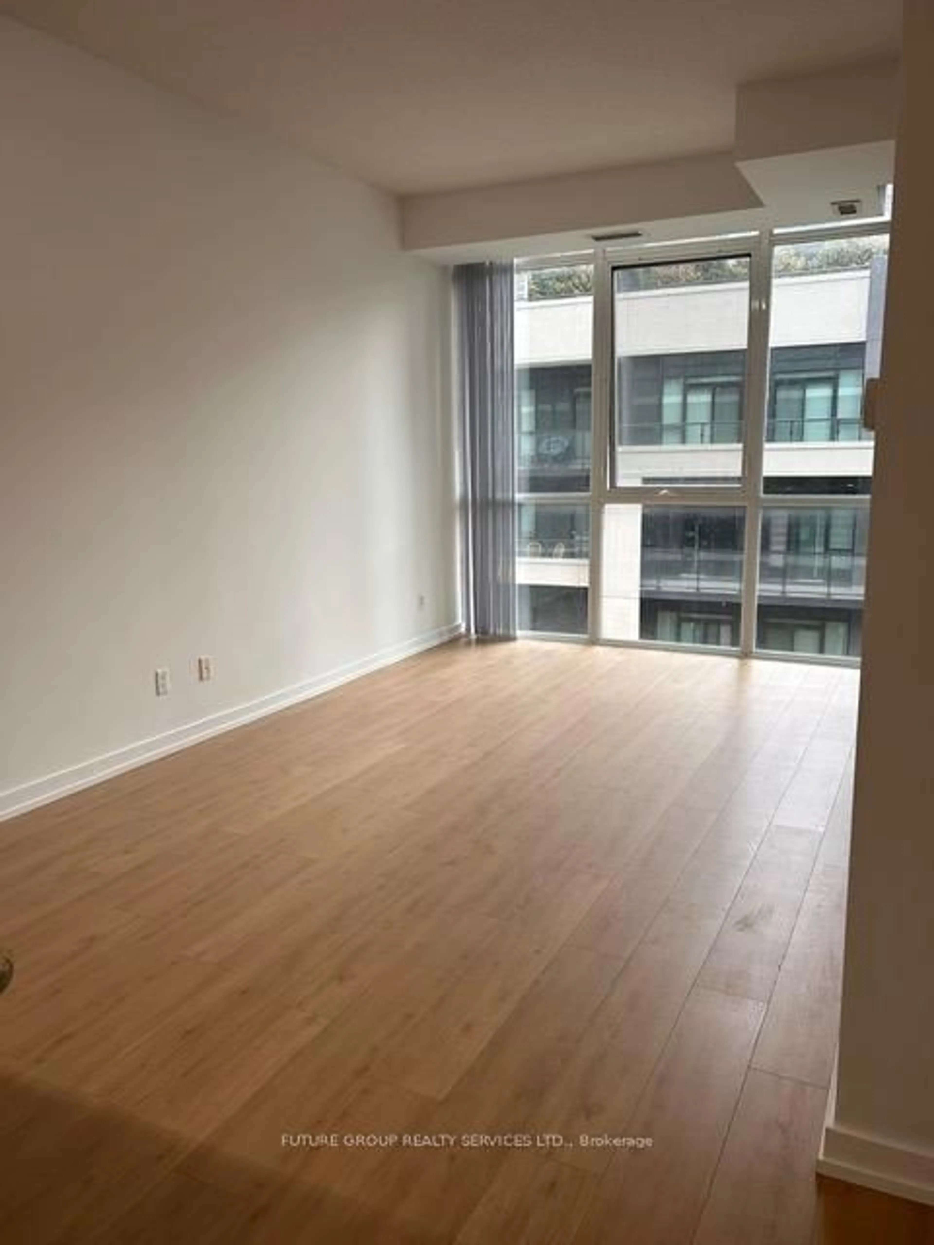 A pic of a room for 4065 Brickstone Mews #309, Mississauga Ontario L5B 0G3