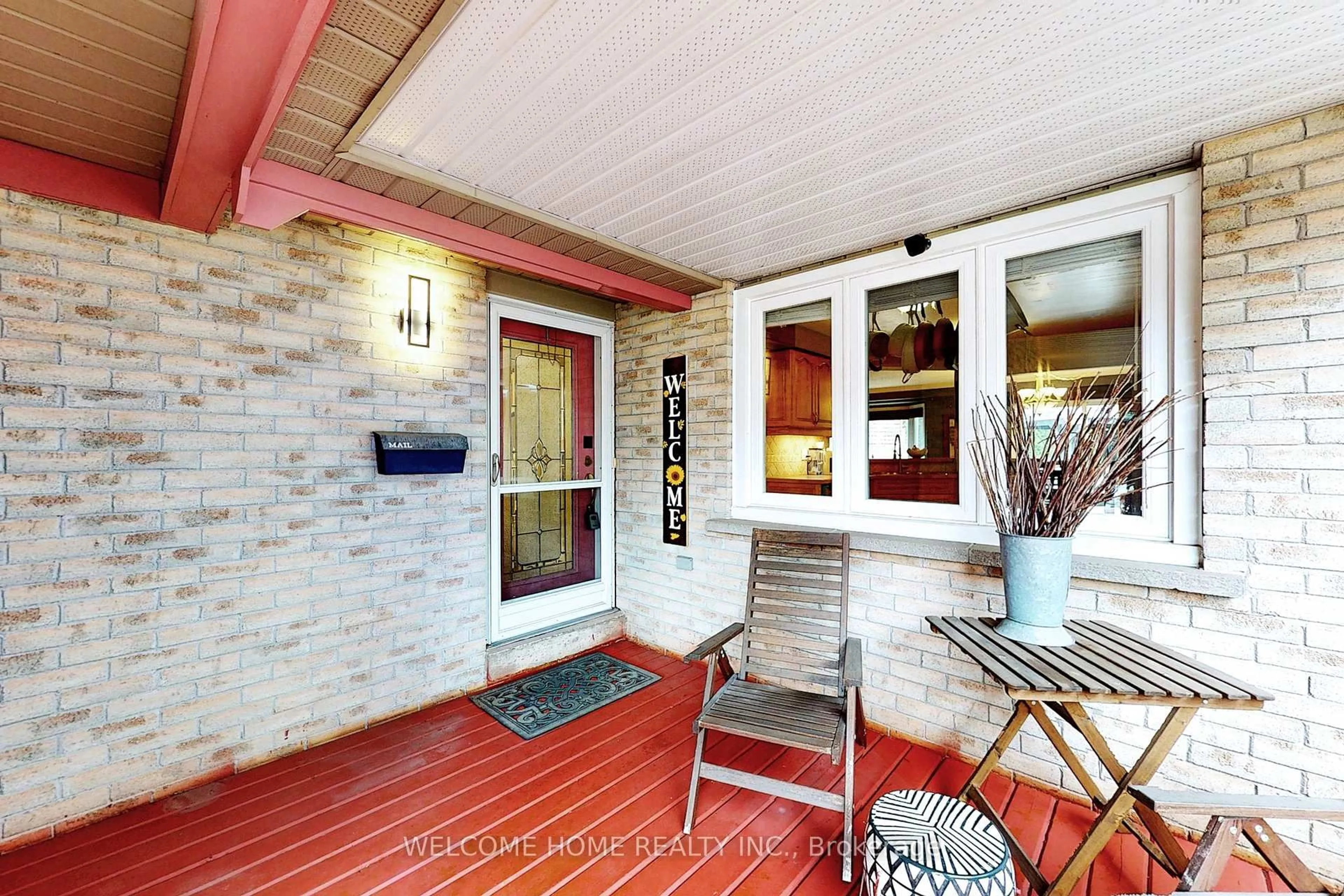 Unknown for 6079 Leeside Cres, Mississauga Ontario L5M 5K6