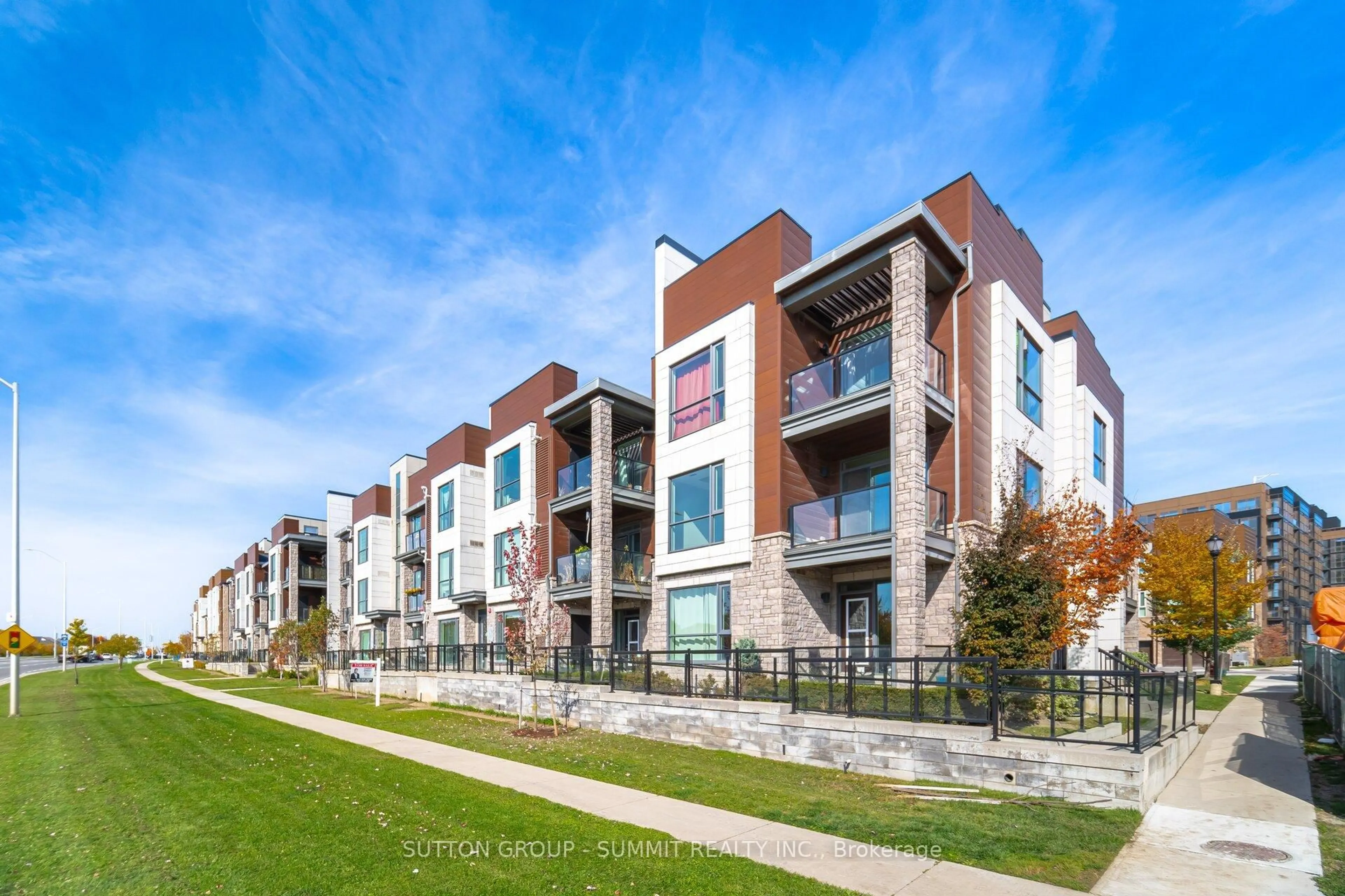Unknown for 2375 Bronte Rd #309, Oakville Ontario L6M 1P5