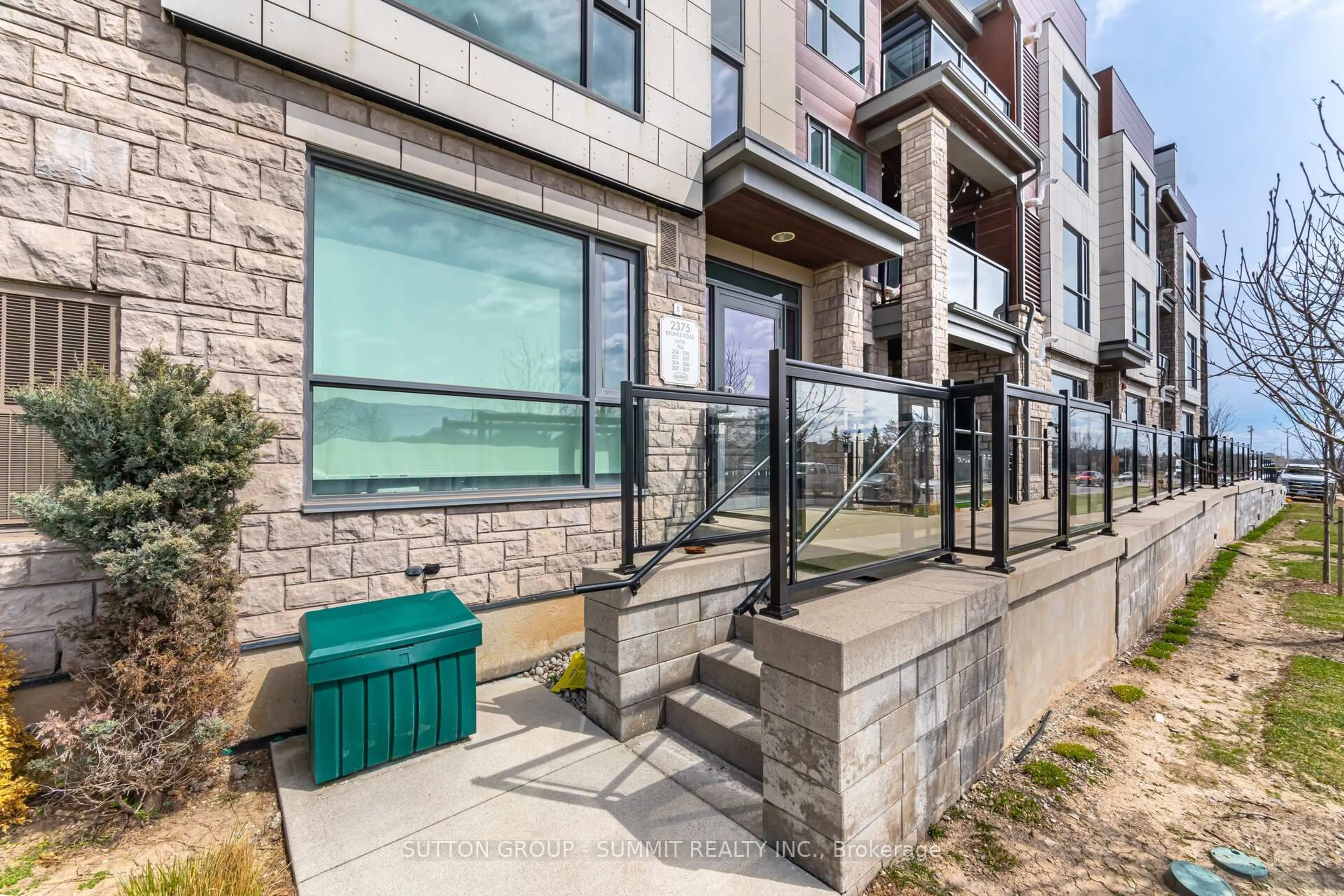 Unknown for 2375 Bronte Rd #309, Oakville Ontario L6M 1P5
