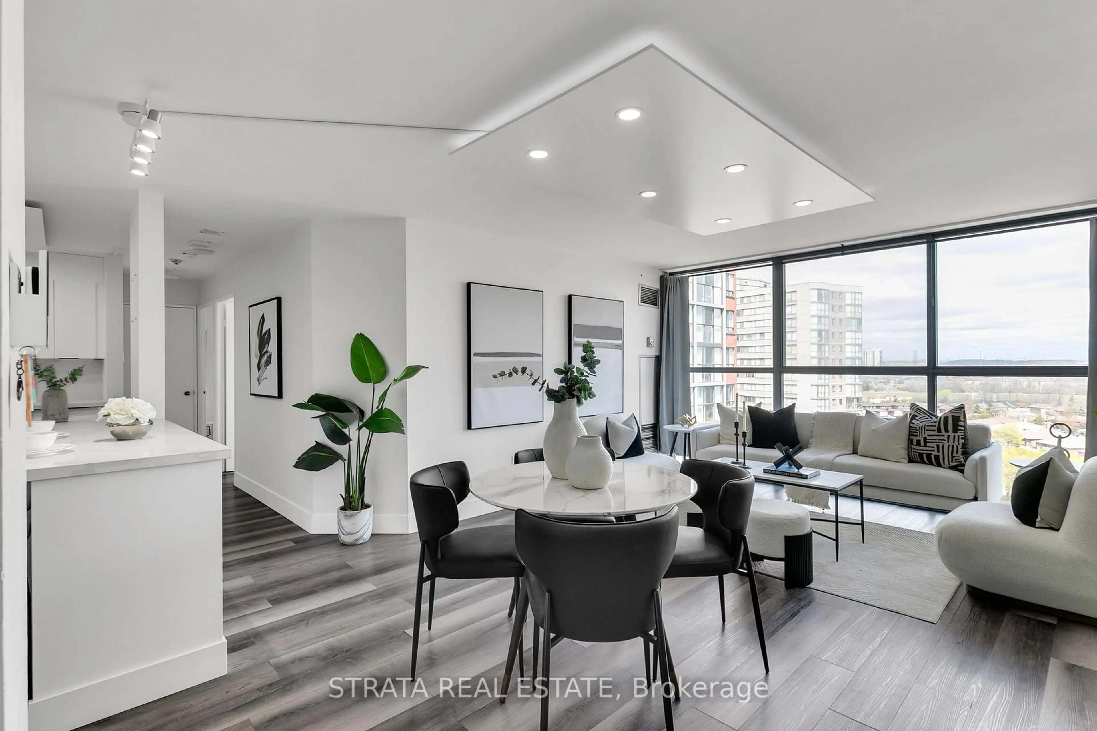 Living room with furniture, wood/laminate floor for 4185 Shipp Dr #1513, Mississauga Ontario L4Z 2Y8
