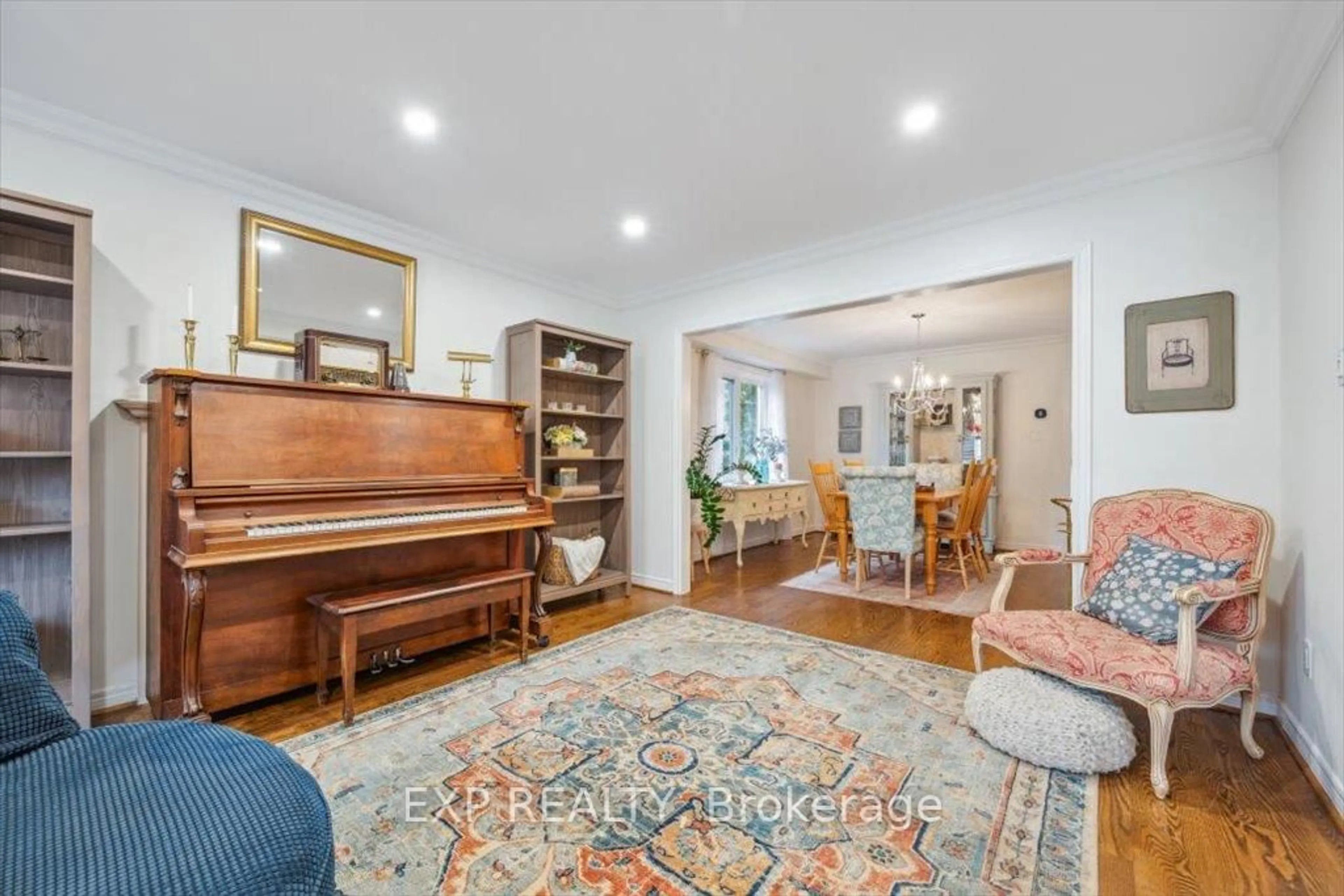 Unknown for 2187 Shaftesbury Crt, Oakville Ontario L6H 6C6