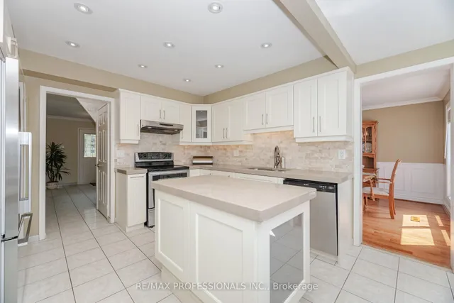 Additional image 41 of 72 Barr Cres