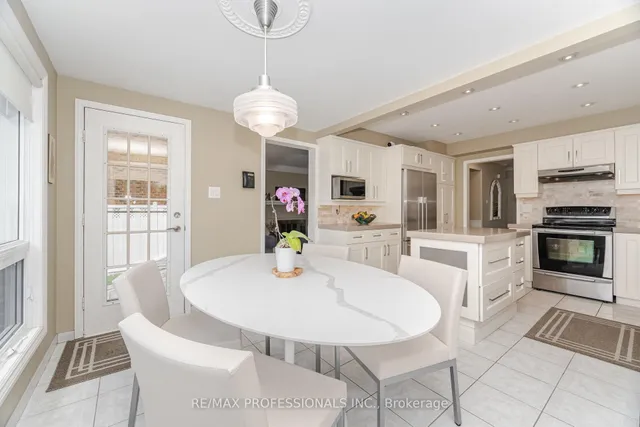 Additional image 37 of 72 Barr Cres