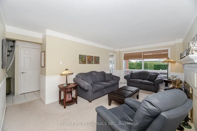 Additional image 34 of 72 Barr Cres