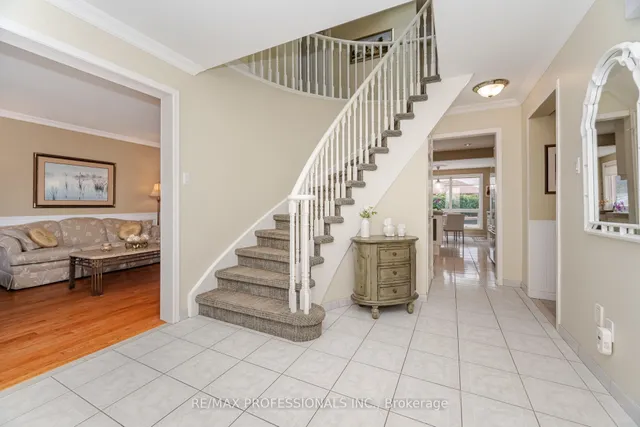 Additional image 31 of 72 Barr Cres