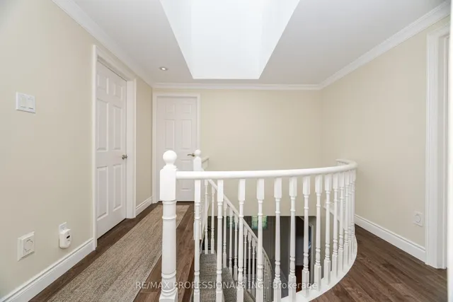 Additional image 30 of 72 Barr Cres