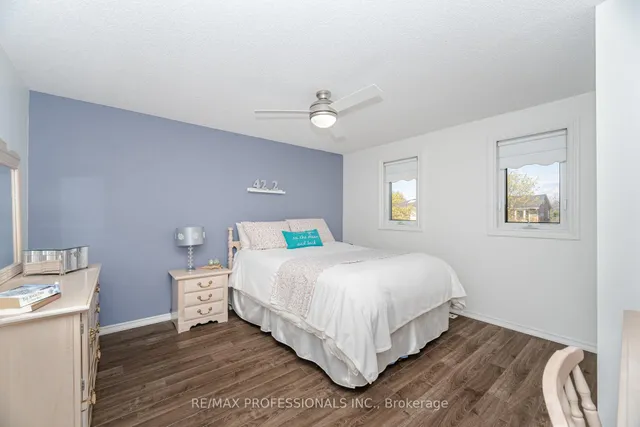 Additional image 23 of 72 Barr Cres