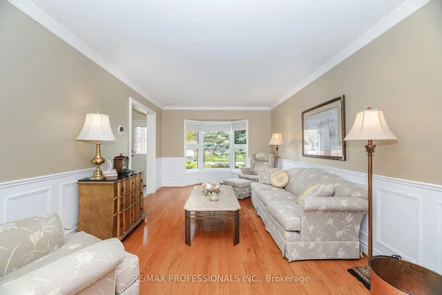 Additional image 46 of 72 Barr Cres